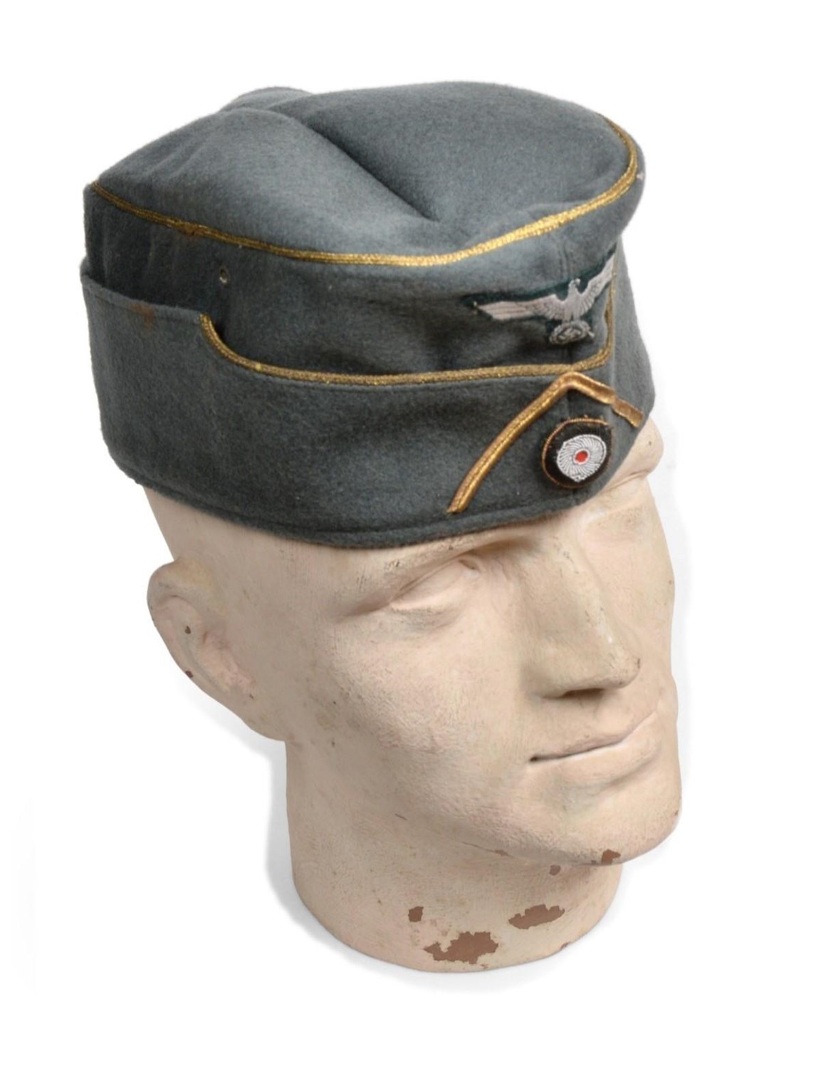 Lot 132 - A German Third Reich General's M38 Overseas Field Cap, in field grey wool mix, with gold...