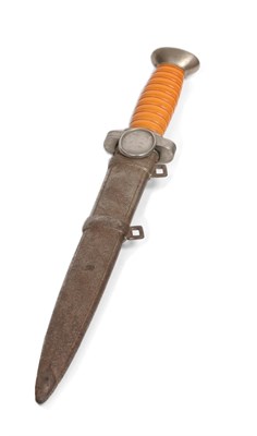 Lot 145 - A German Third Reich DRK (Deutsches Rotes Kreuz) Officer's Dagger, with 24.5cm unmarked double edge