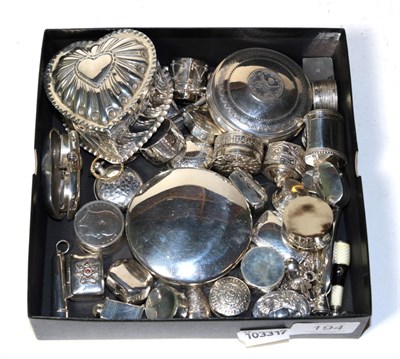 Lot 194 - A collection of silver and metalware boxes (qty)
