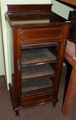 Lot 493 - A Victorian oak metamorphic chair