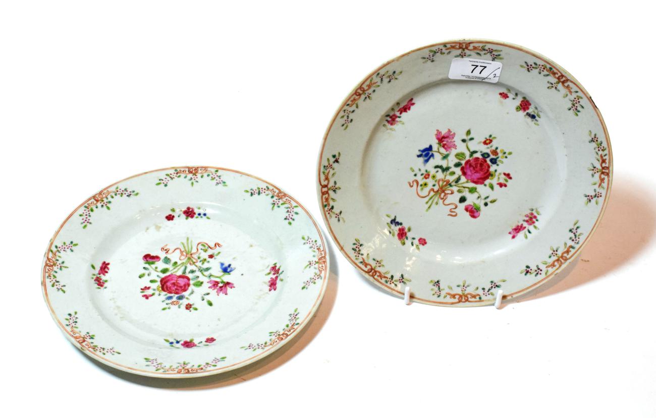 Lot 77 - A pair of 18th century Chinese porcelain plates
