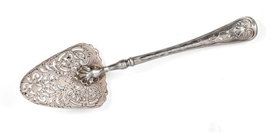 Lot 3056 - A William IV Silver Serving Slice, by Paul Storr, London, 1835, Elizabethan pattern, the triangular