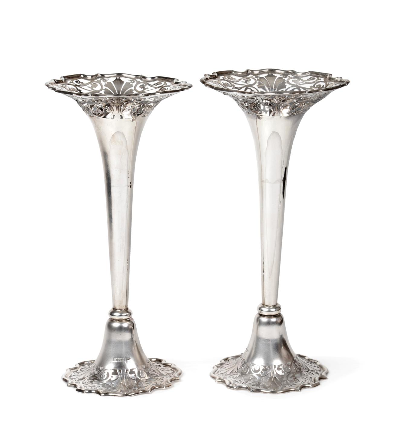 Lot 3116 - A Pair of Edward VII Silver Vases, by Walker and Hall, Sheffield, 1902, each trumpet shaped,...