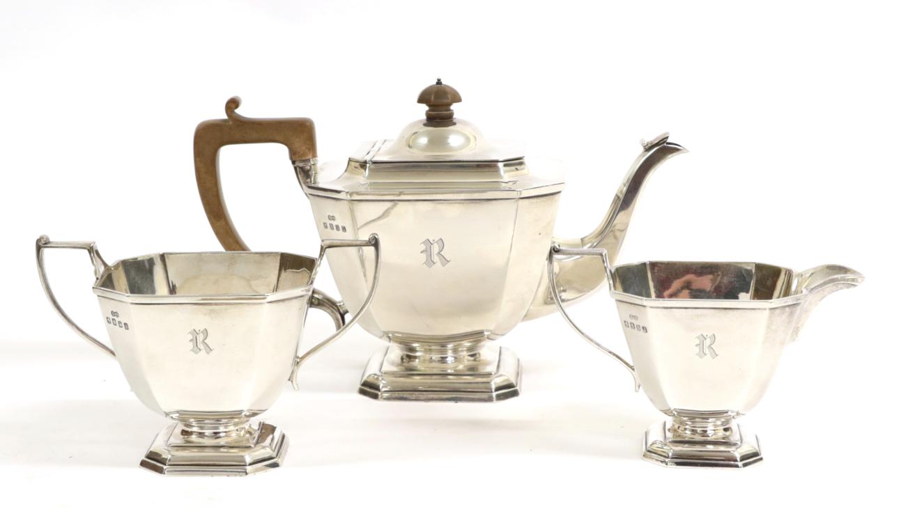 Lot 3129 - A Three-Piece George V Scottish Silver Tea-Service, by Edwards and Sons, Glasgow, 1932, each...