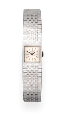 Lot 3188 - A Lady's 18 Carat White Gold Wristwatch, signed International Watch Co, 1966, (calibre 431)...