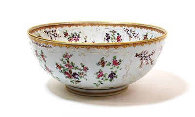 Lot 1085 - A Samson of Paris Porcelain Armorial Punch Bowl, late 19th/early 20th century, typically...