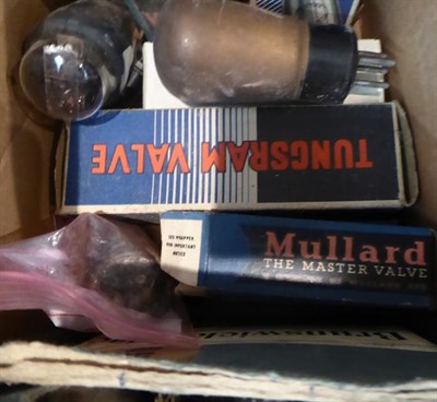 Lot 3098 - A Quantity Of Wireless Valves: many manufacturers including Marconi, Mullard, Osram, various...
