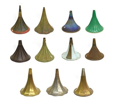 Lot 3122 - Metal Gramophone Horns assorted examples (11)