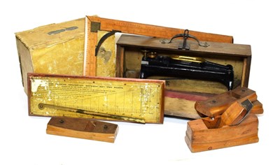 Lot 3165 - Various Tools including a set of chistels/gouges, a plane, an inclinometer and other items