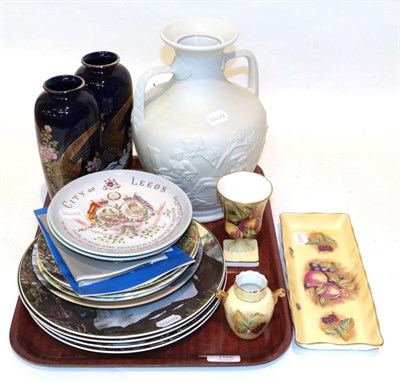 Lot 102 - A Portmeirion Parianware 'Portland' vase; a set of four Royal Doulton Canadian view plates; two...