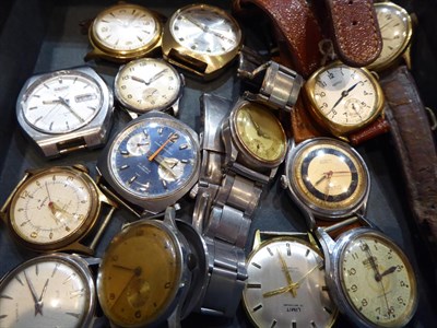 Lot 221 - A group of wristwatches including a chronograph signed Everite, automatic day/date Seiko, and...