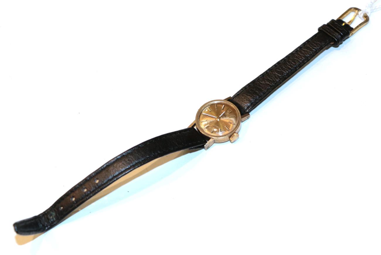 Lot 224 - A 9 carat lady's Tudor Oyster wristwatch, leather strap