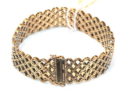 Lot 287 - A 9 carat gold fancy link bracelet, length 18cm