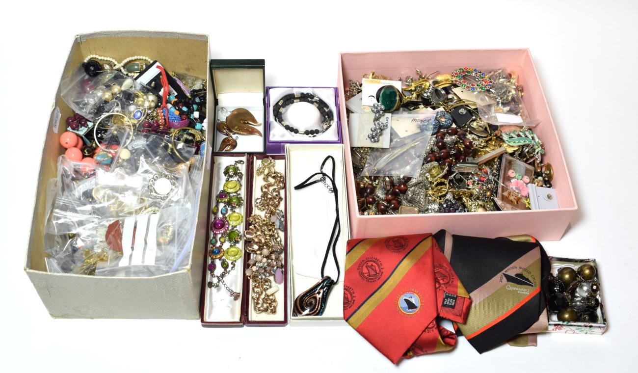 Lot 108 - A quantity of costume jewellery including brooches, necklaces, rings, two ties etc