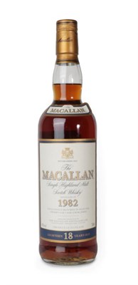 Lot 3012 - The Macallan Single Highland Malt Scotch Whisky 18 Years Old, distilled 1982, 43% vol 700ml...