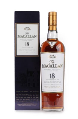 Lot 3027 - The Macallan Single Highland Malt Scotch Whisky 18 Years Old, distilled 1997, 43% vol 700ml, in...