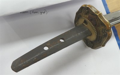 Lot 2197 - A Second World War Japanese Shingunto Katana, the unsigned 62cm steel blade with narrow fuller...