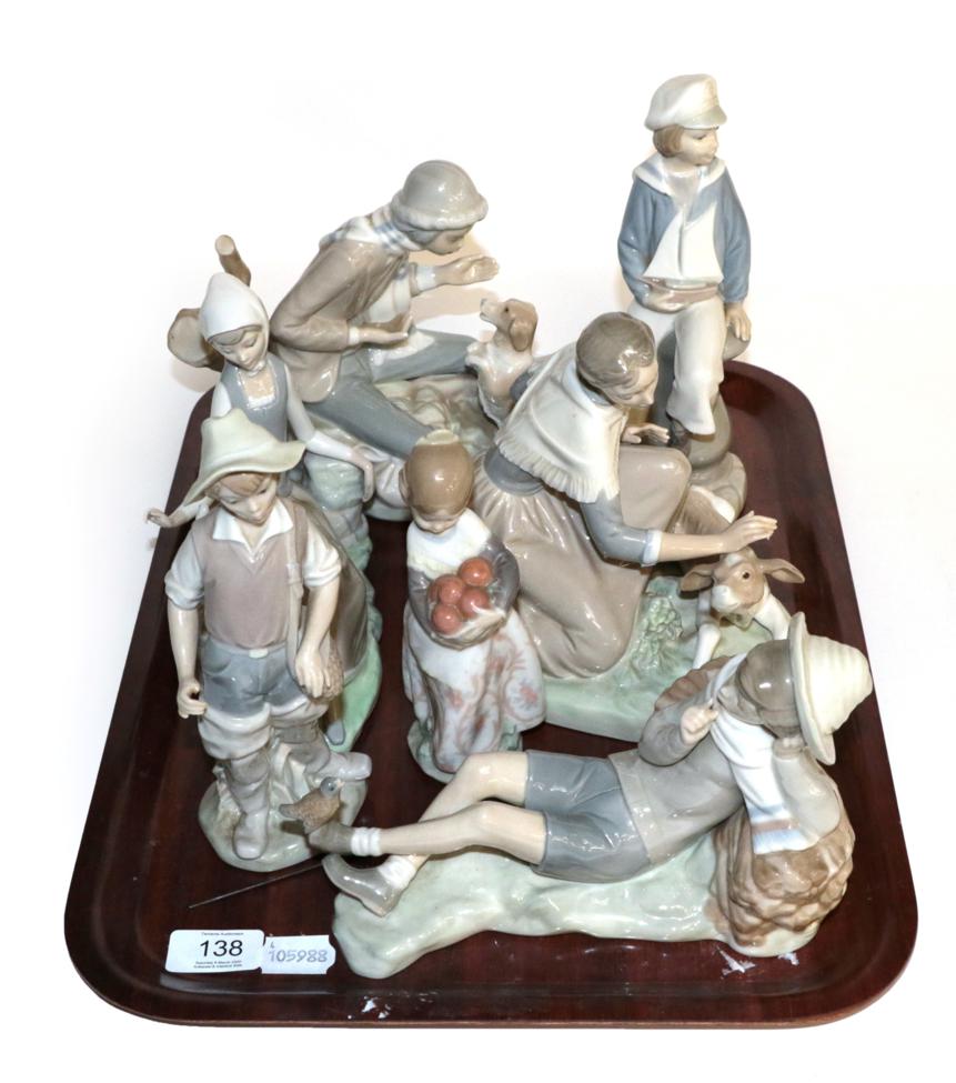 Lot 138 - Lladro figure groups and one other (7)