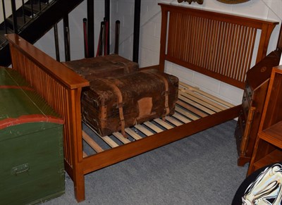 Lot 1357 - A reproduction oak slatted bedstead, 175cm wide