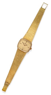 Lot 1165 - A Lady's 18 Carat Gold Wristwatch, signed Omega, model: De Ville, 1974, (calibre 625) lever...