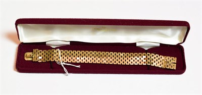 Lot 53 - A 9 carat gold brick link bracelet, length 19cm