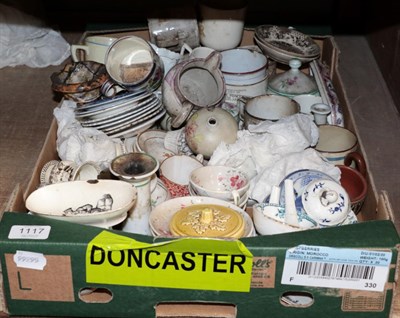 Lot 1117 - A box of miscellaneous 18th and 19th century pottery and porcelain (a.f.) (qty)