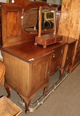 Lot 1195 - A mahogany mirror back sideboard