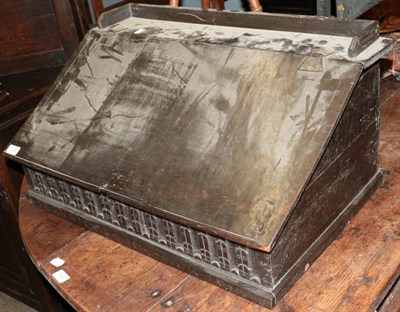 Lot 1248 - An early 18th Century carved oak bible box