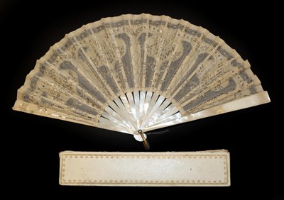 Lot 4028 - An Elegant Circa 1900 Sequin Fan, the monture of white Mother of Pearl, with bone ribs. The...