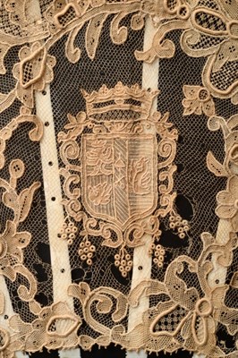Lot 4113 - A Rare Italian Marriage Fan, the leaf combining different needle lace techniques, an armorial...