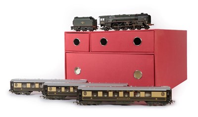 Lot 5165 - Hornby (China) OO Gauge R1099 The Boxed Set (Weathered Edition) consisting of Britannia Class...