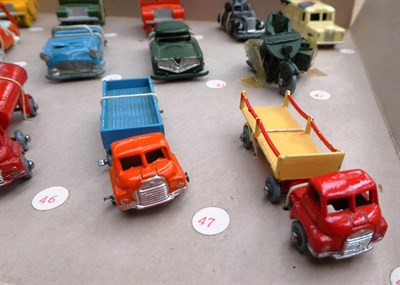 Lot 5339 - Benbros Tradesman Sample Set containing 16 vehicles: 34 AA Land Rover (paint cracked), 35 Army Land