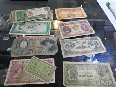 Lot 2244 - Miscellaneous Lot comprising: proof set 1953 10 coins farthing to crown, in RM case of issue,...