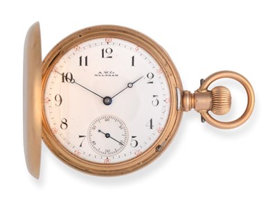 Lot 2242 - An 18 Carat Gold Full Hunter Keyless Lever Pocket Watch, signed Waltham, 1886, lever movement...