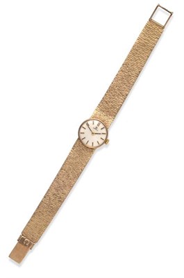 Lot 2307 - A Lady's 9 Carat Gold Wristwatch, signed Omega, 1965, (calibre 620) lever movement signed and...