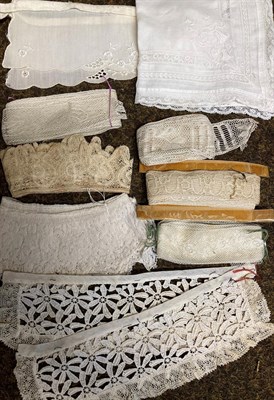 Lot 2023 - Assorted Mainly Early 20th Century Mixed Lace, comprising Valenciennes, Bruges, Bedfordshire...
