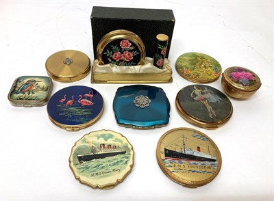 Lot 2125 - Early 20th Century and Later Decorative Ladies' Powder Compacts, including a compact and...
