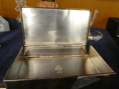 Lot 124 - A group of hunting related items including: flasks; leather cased hunting cups and cigarette boxes