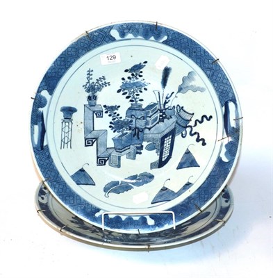 Lot 129 - A Chinese blue and white charger; together with another (2)