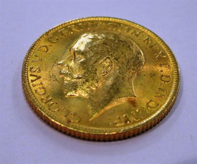 Lot 166 - A gold full sovereign dated 1914