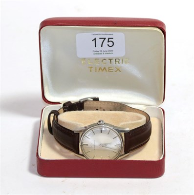 Lot 175 - A stainless steel automatic centre seconds wristwatch, signed Eterna Matic, circa 1970