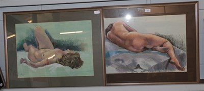 Lot 308 - British School 20th century, a pair of studies of nudes, signed 'Toth & dated (19)85, pastel (2)