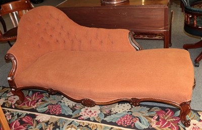 Lot 394 - A Victorian mahogany framed chaise lounge