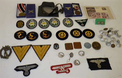 Lot 104 - A Collection of German Third Reich Militaria, including two War Merit medals, a Luftschutz...