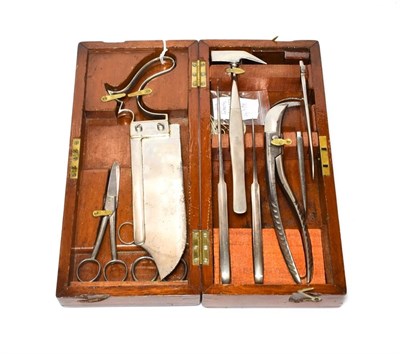 Lot 2112 - Amputation Set in a mahogany case with brass plaque 'FAS' 13x6x2 3/4'', 33x15x7cm