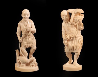 Lot 142 - A Japanese Ivory Okimono as a Fisherman, Meiji period, standing with his cormorant on a rope, on an