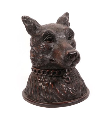 Lot 273 - A Black Forest Carved Wood Snuff Mull, modelled as the head of a bear with glass eyes and...