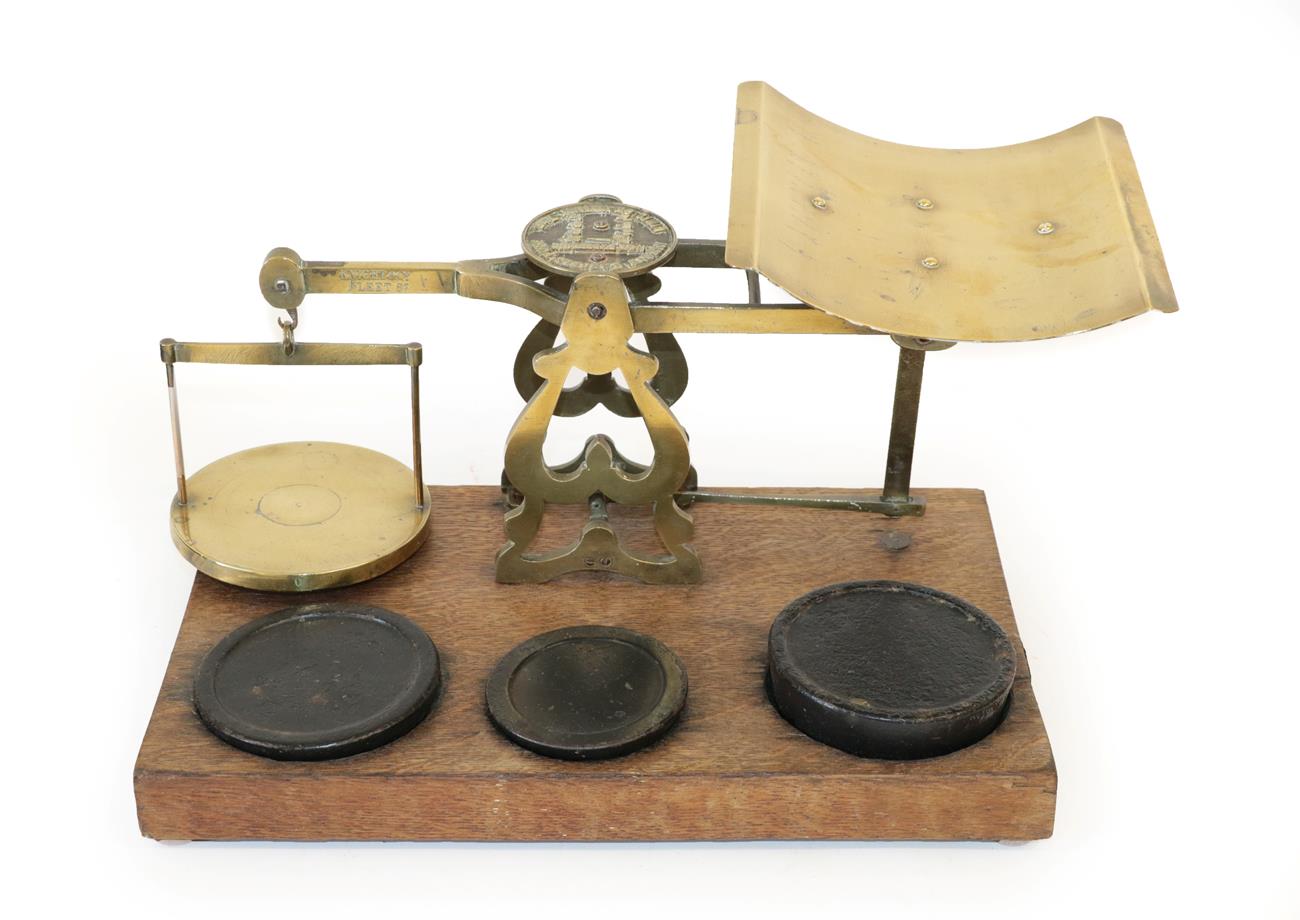 Lot 321 - A Set of Knight & Co Brass Inland Parcels Post Scales, early 20th century, inscribed INLAND PARCELS
