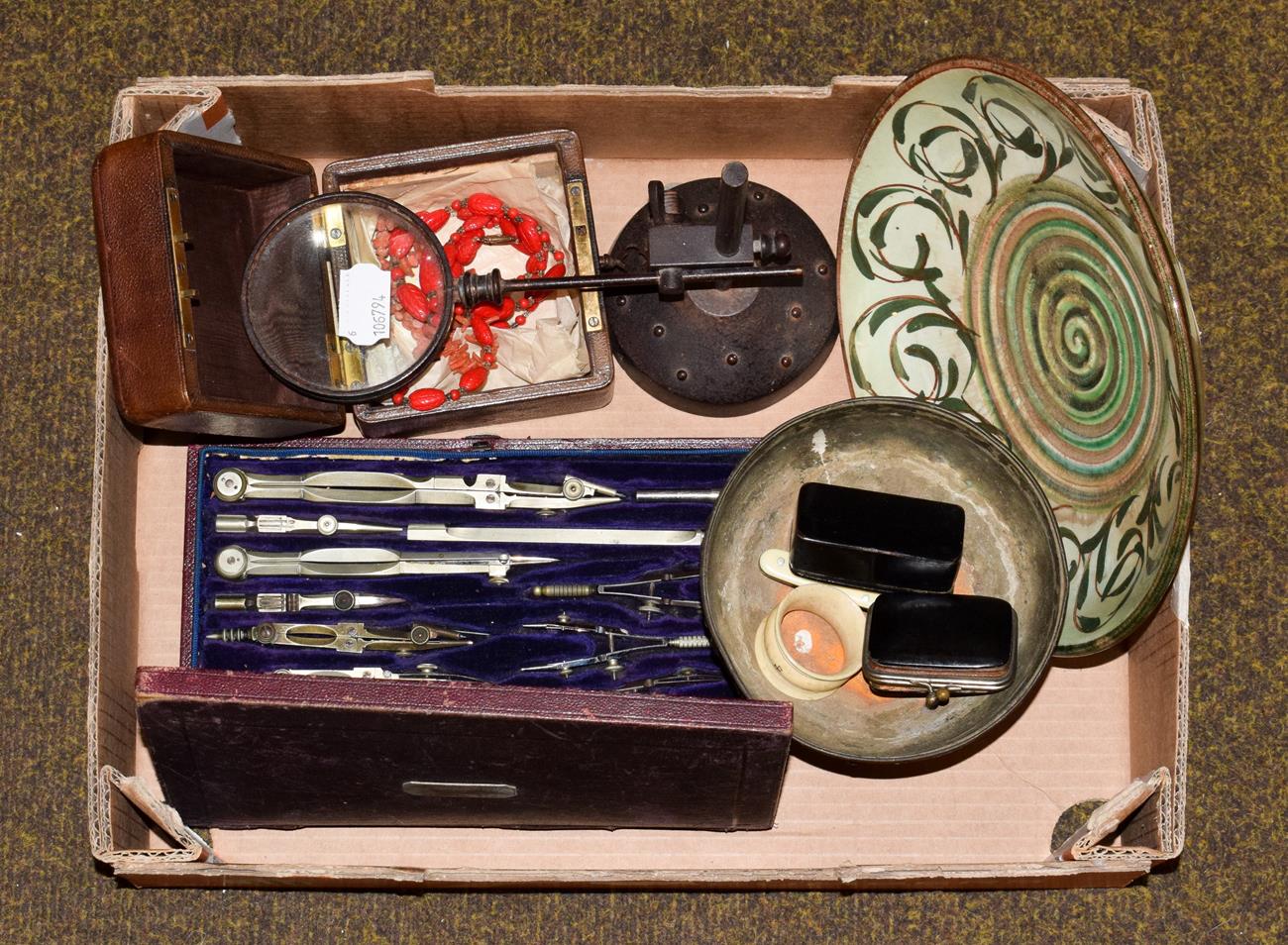 Lot 176 - A cased draughtsman set, Glyn college pottery, 19th century ivory bangle etc
