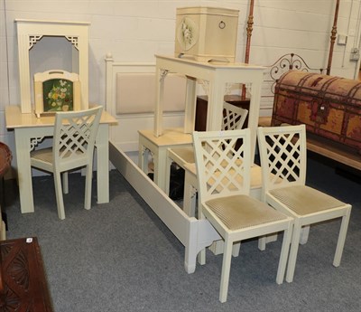 Lot 1199 - A quantity of reproduction cream painted furniture to include dining table, four dining chairs, two